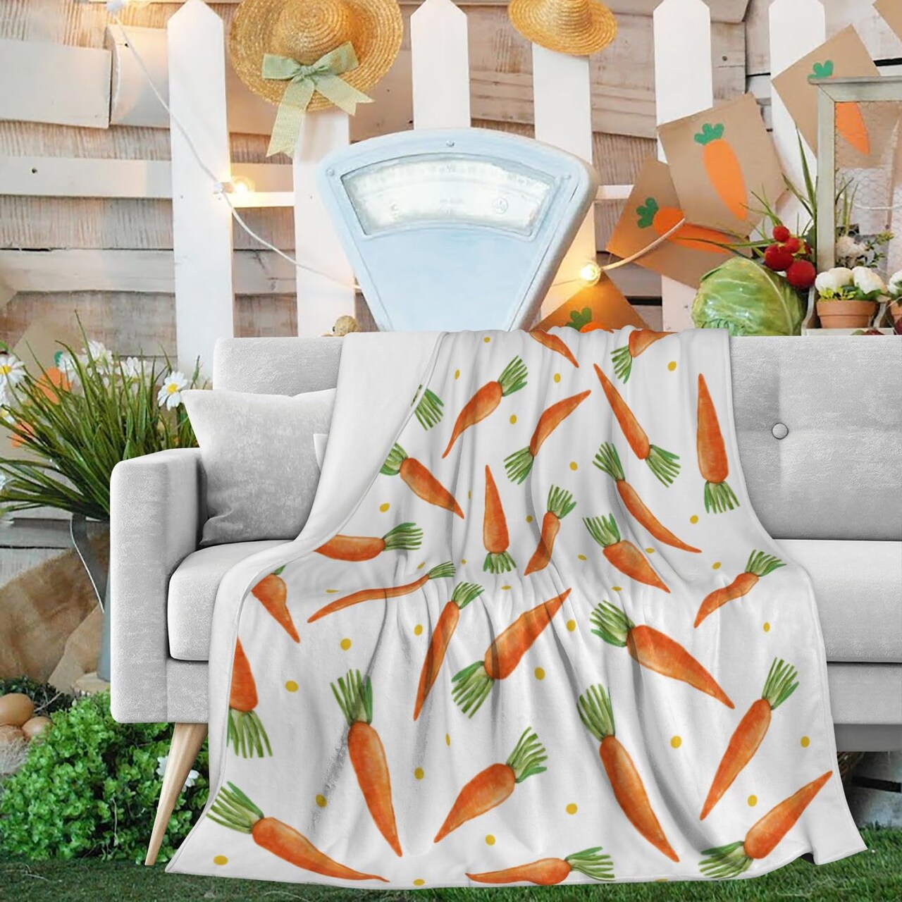 Easter Cartoon Carrots Throw Blanket, Polka Dots Super Soft Cozy Blanket, Warm Lightweight Anti Pilling Flannel Blanket for Sofa Couch Chair Bed 30" x 40"